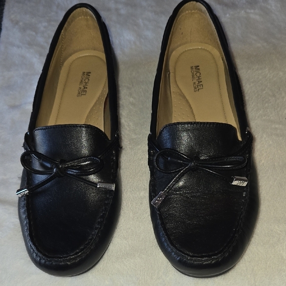 Michael Kors Sutton Black Moccasins Leather Slip-On Designer Staple Quiet Luxury - Picture 1 of 11